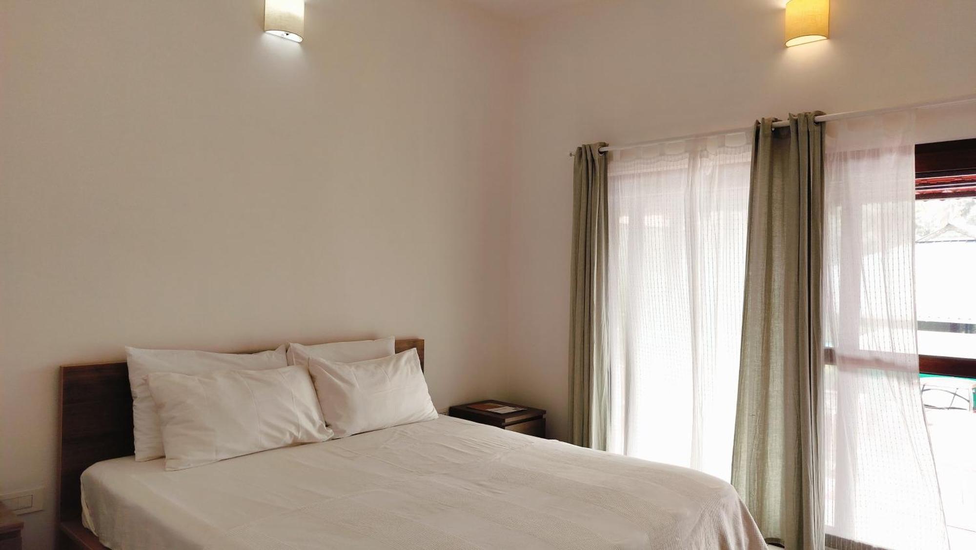 The Ixora - A Boutique Homestay Варкала Екстер'єр фото