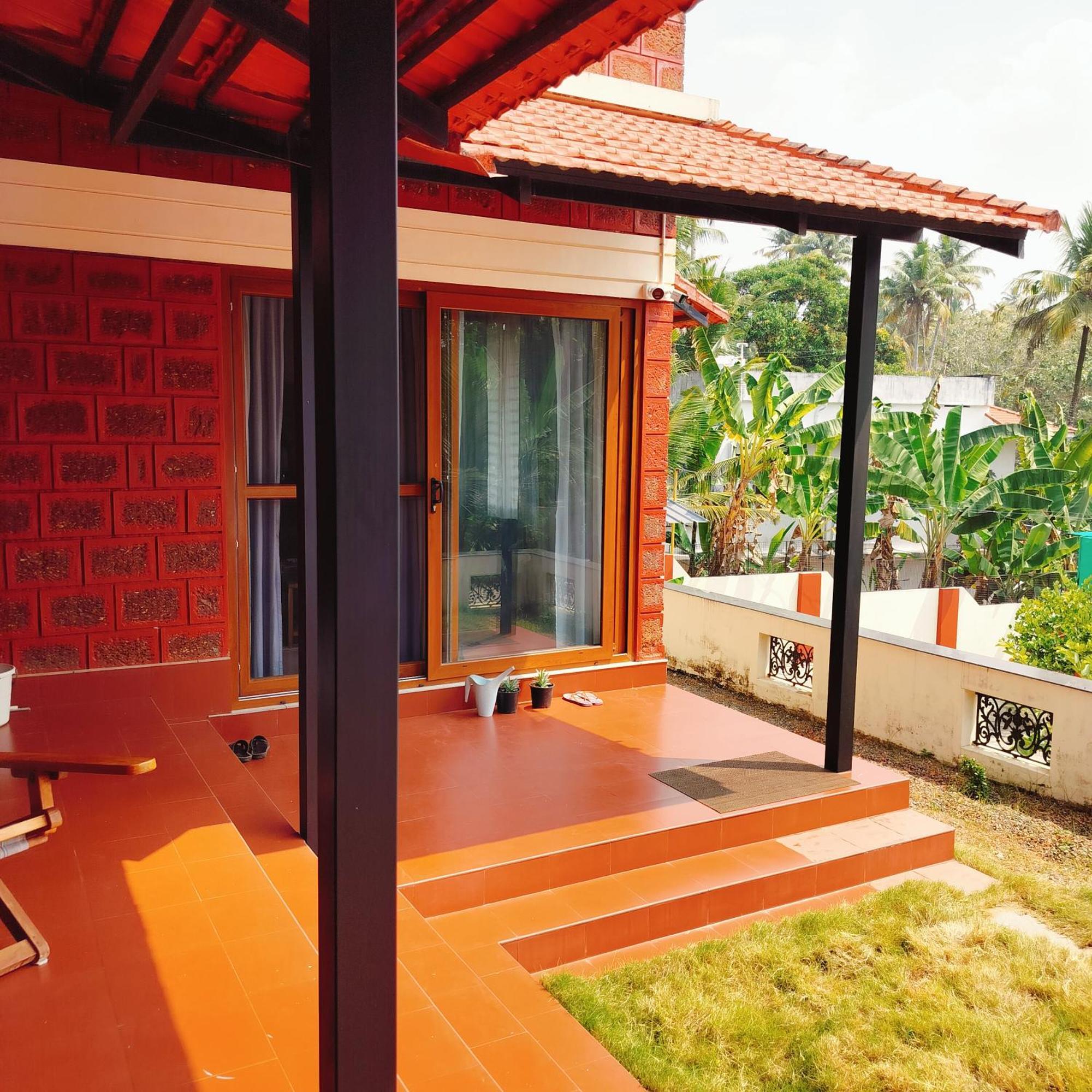The Ixora - A Boutique Homestay Варкала Екстер'єр фото