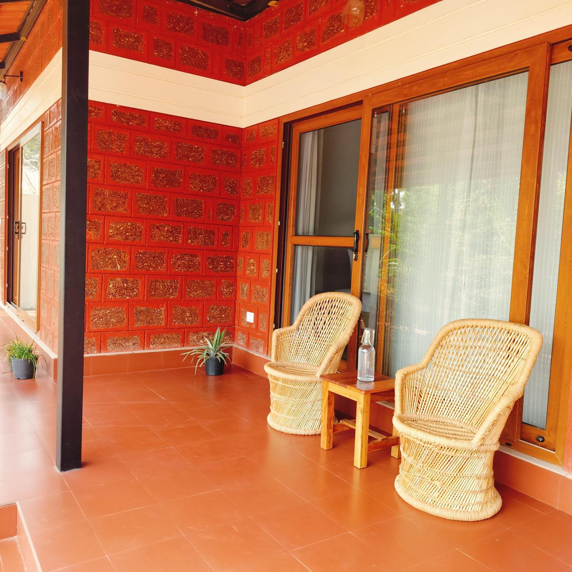 The Ixora - A Boutique Homestay Варкала Екстер'єр фото